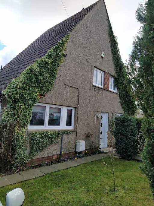 Self Catering Studio Flat Apartment Edinburgh Bagian luar foto