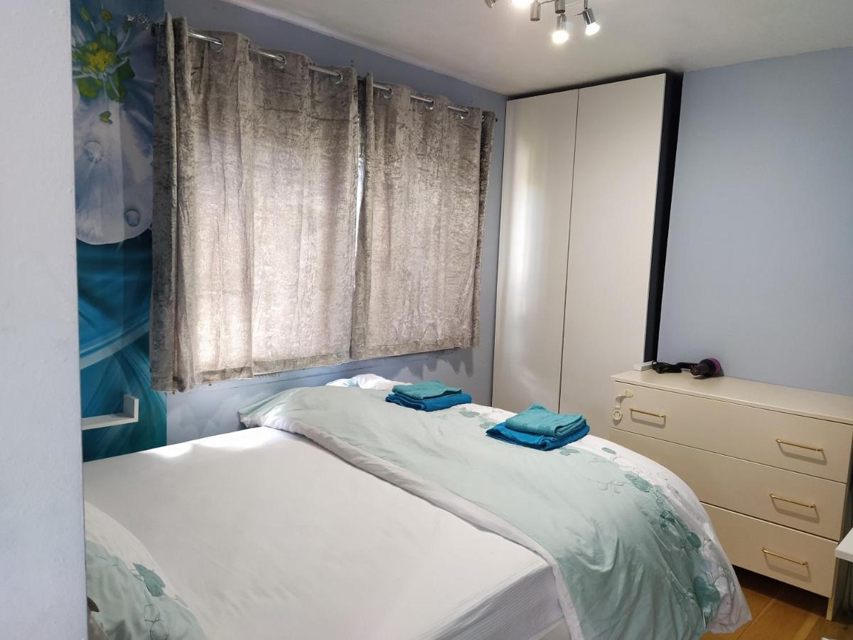 Self Catering Studio Flat Apartment Edinburgh Bagian luar foto