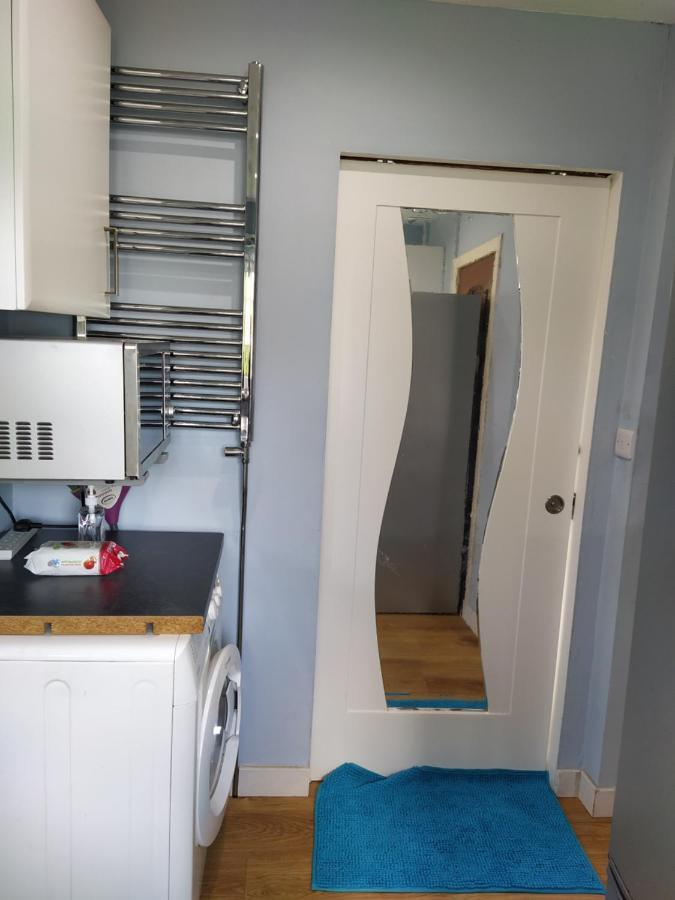 Self Catering Studio Flat Apartment Edinburgh Bagian luar foto