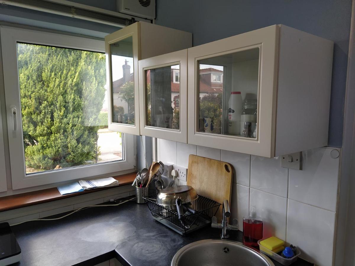 Self Catering Studio Flat Apartment Edinburgh Bagian luar foto