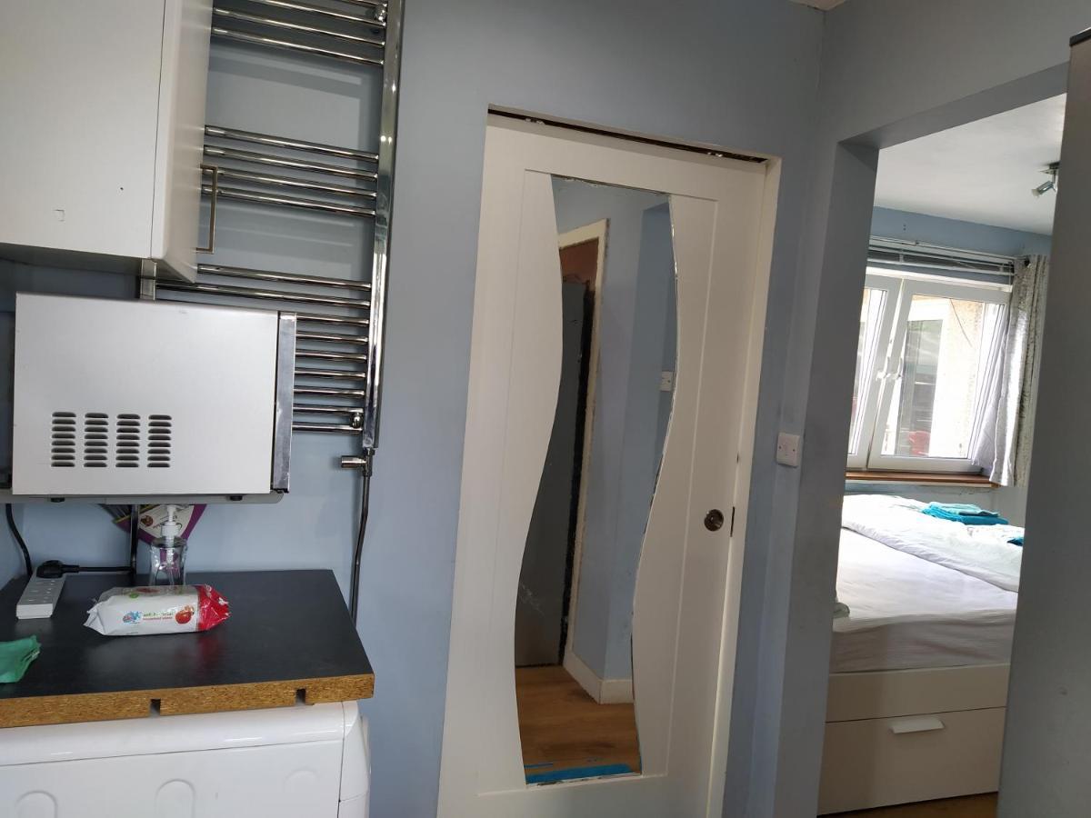 Self Catering Studio Flat Apartment Edinburgh Bagian luar foto